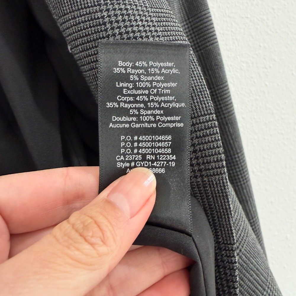 Aritzia Babaton Academia Plaid Preppy Minimalist Blazer Black Gray 10 - Picture 4 of 5